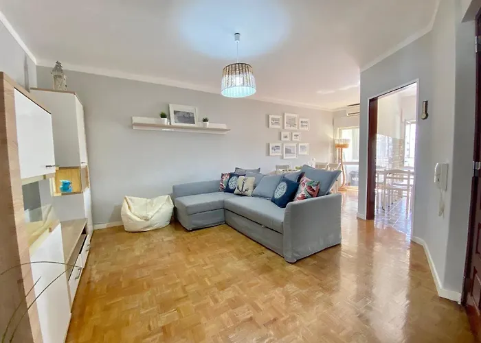 Apartment By Homing Quarteira