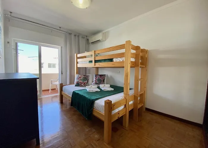 Apartment By Homing Quarteira